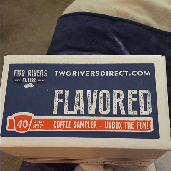Two Rivers Coffee Sampler Box SEALED 40 PODS - Picture 4 of 5